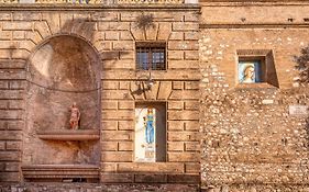 Hotel Trevi Palazzo Natalini